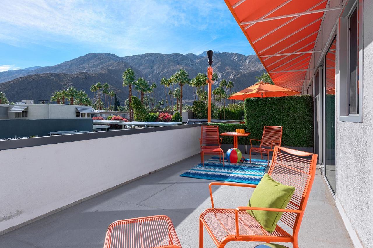 The Twist Palm Springs Hotel Buitenkant foto